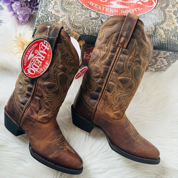 Laredo 11 Maddie Distressed R Toe Boots - Picture 2 of 10